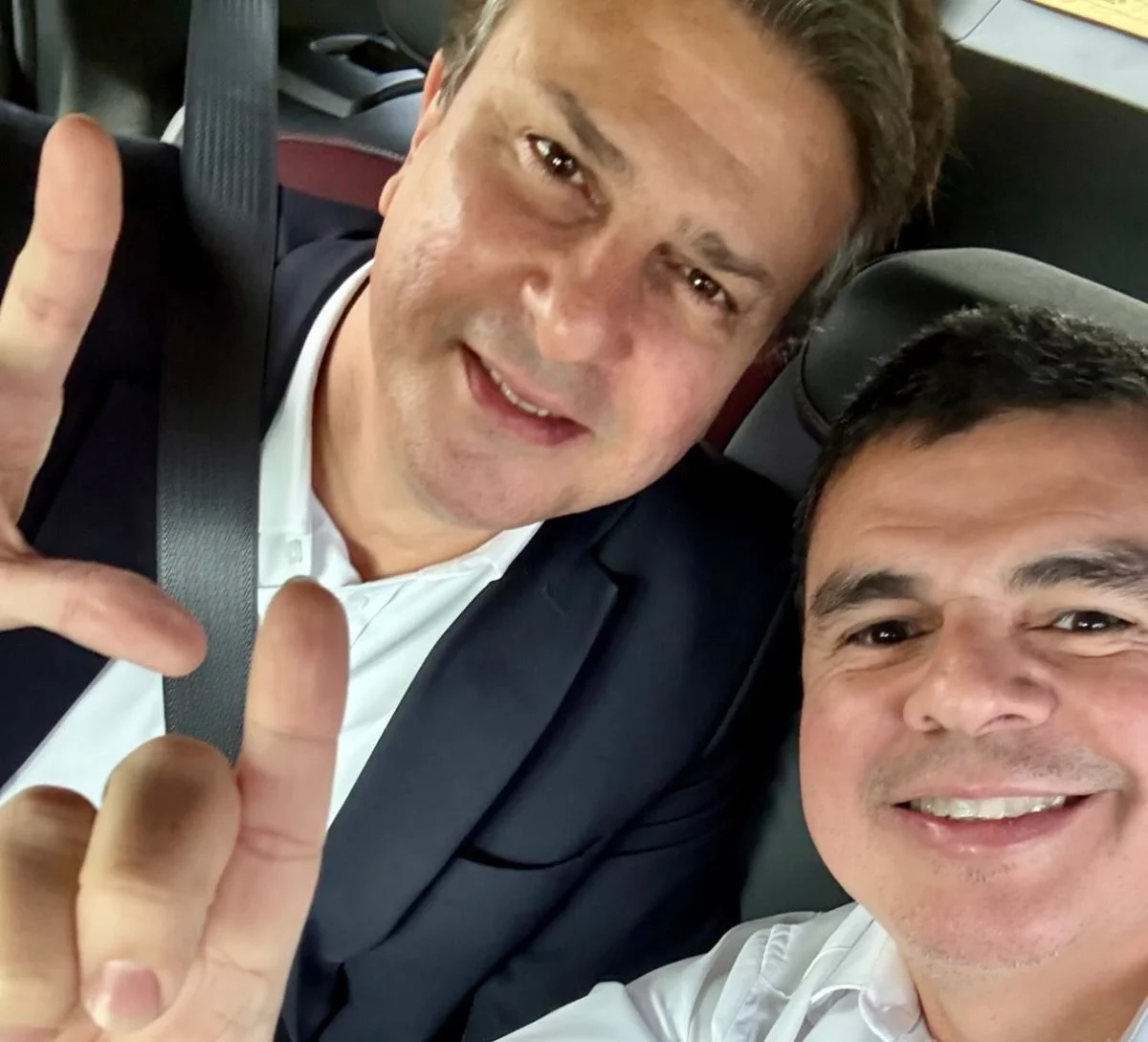 Camilo Santana e Chagas Vieira assumem coordenação central da campanha de Lula
