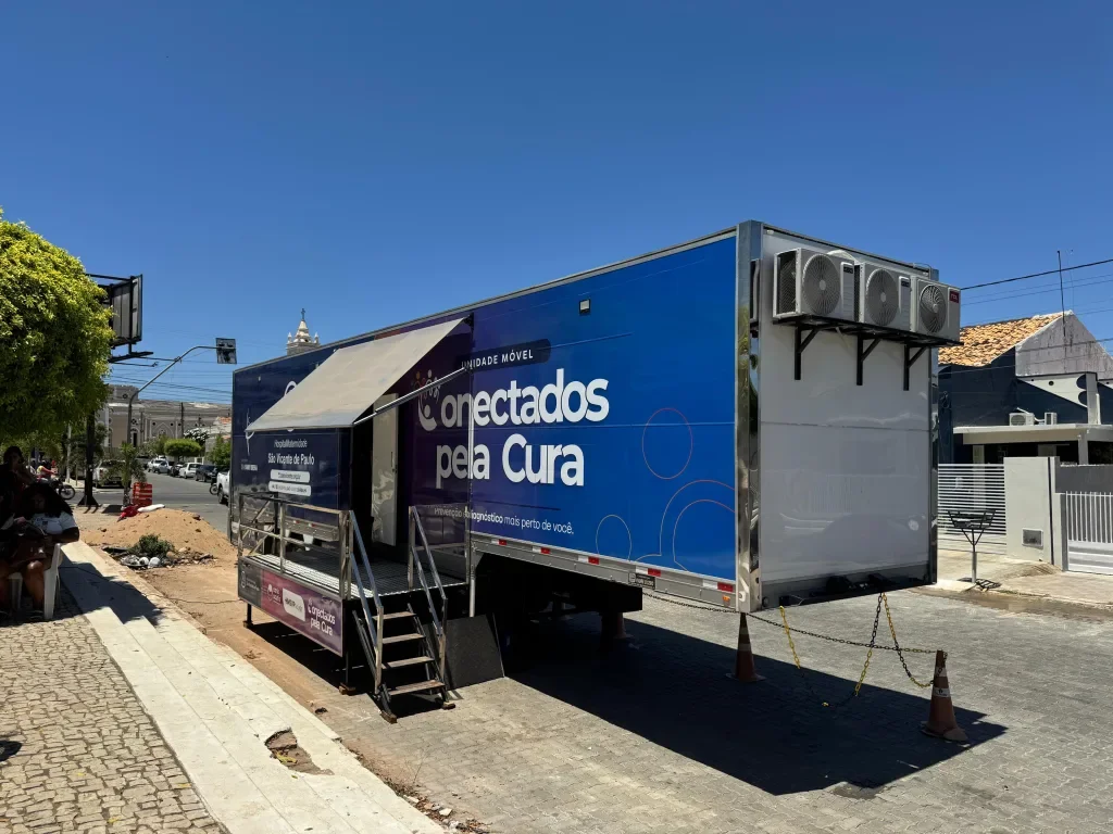 Carreta Conectados pela Cura oferece mamografias gratuitas em Missão Velha