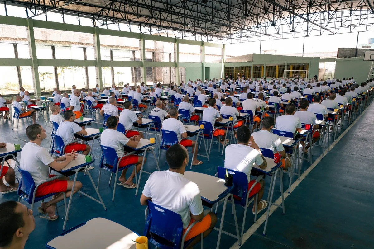 Ceará registra recorde: 13.059 presos inscritos no Encceja