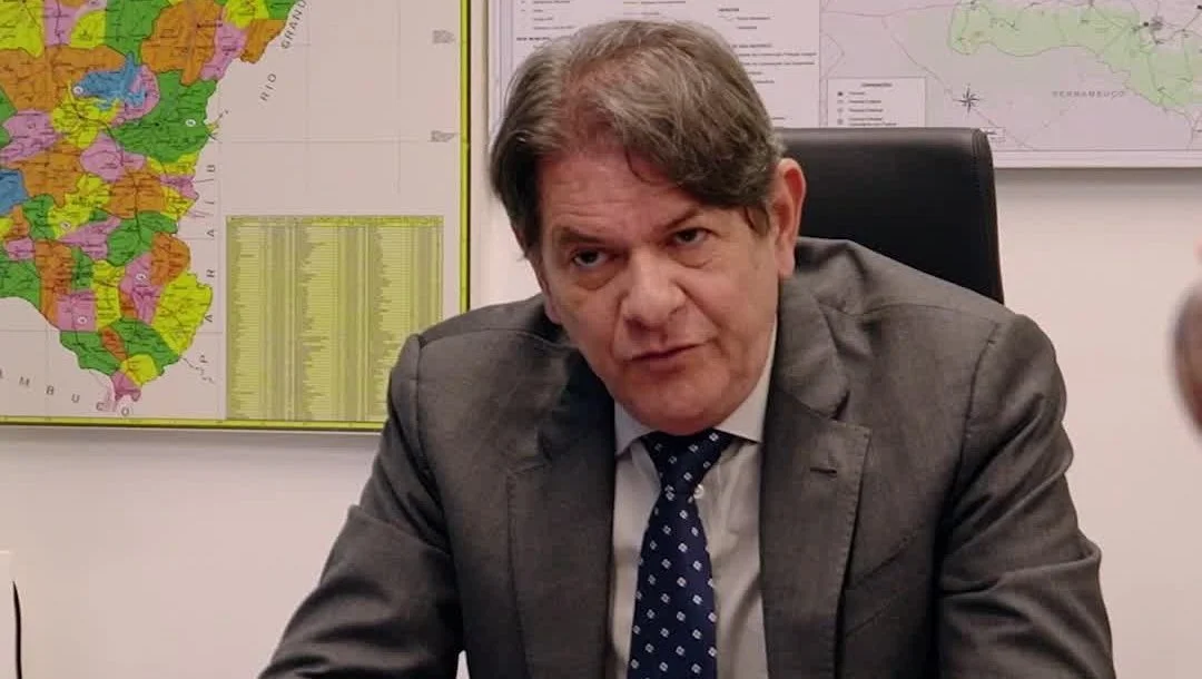 Cid Gomes sinaliza candidatura à Prefeitura de Sobral