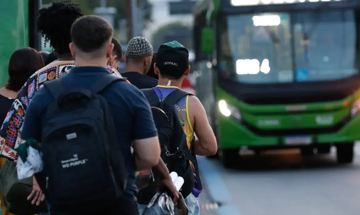 Crato regulamenta passe livre para PCD e acompanhantes