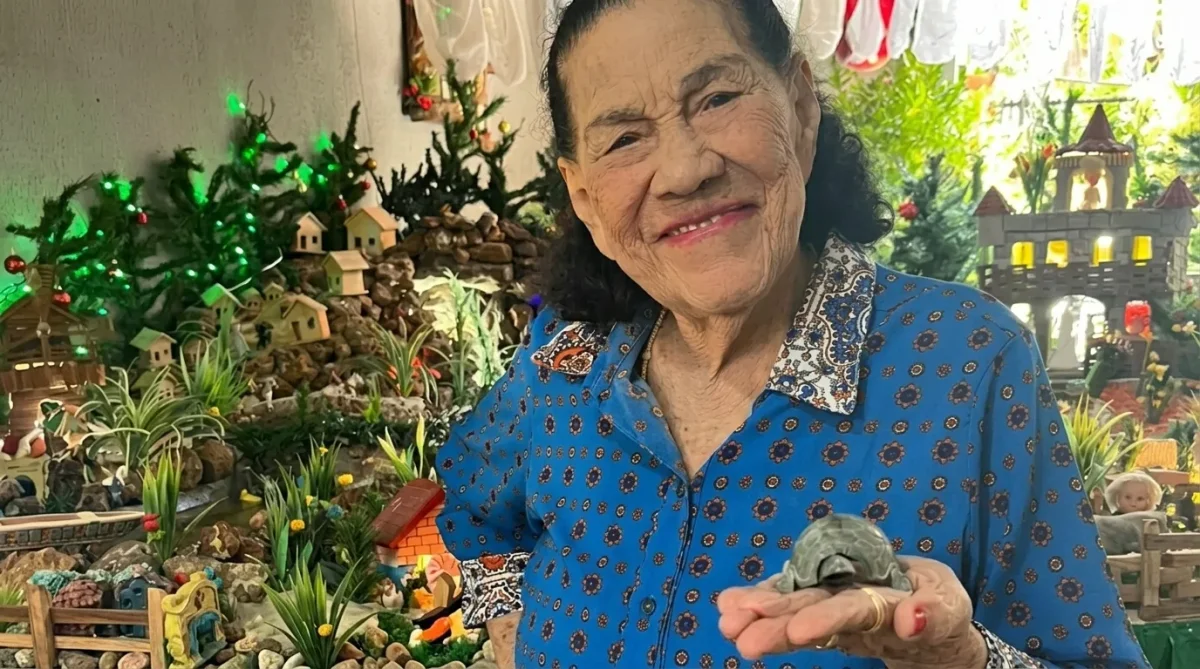 Dona Mundinha: lapinha desde 1947 vira memória do Mucuripe