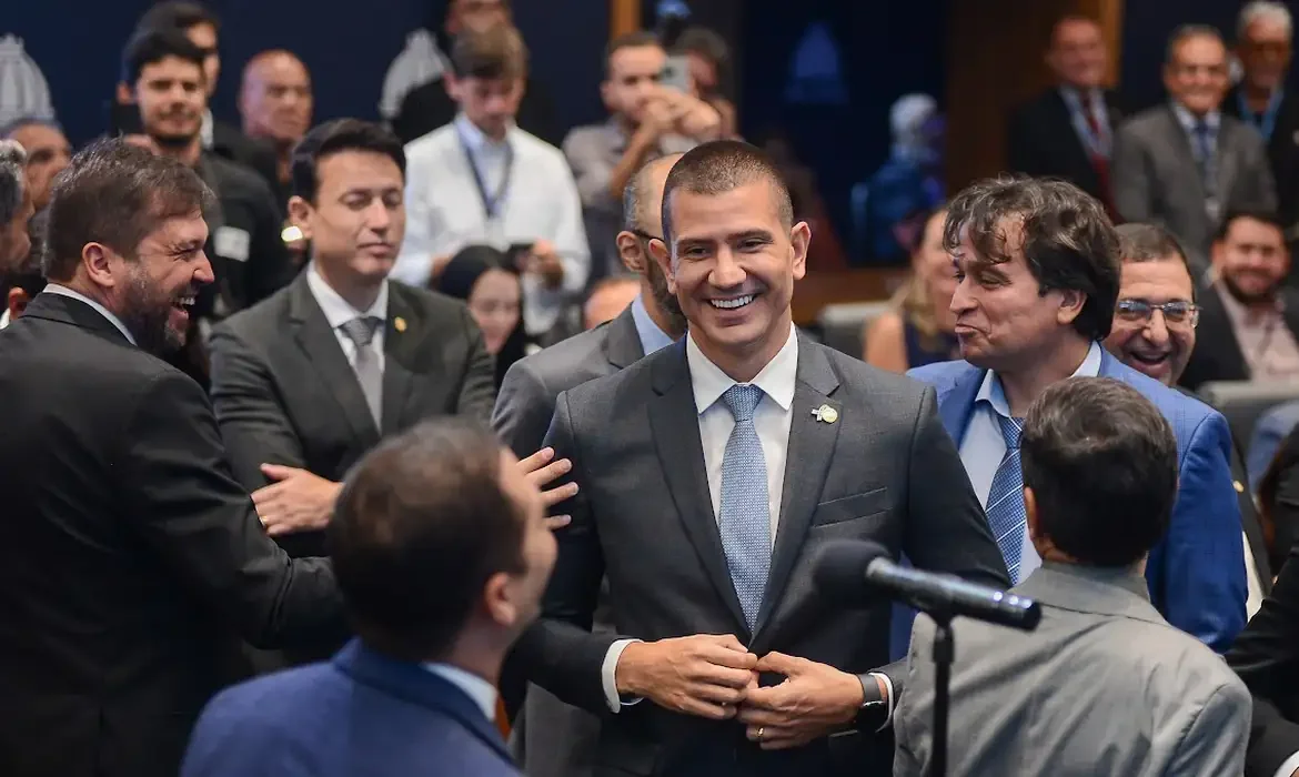 Douglas Ruas confirmado no 1º turno após retotalização