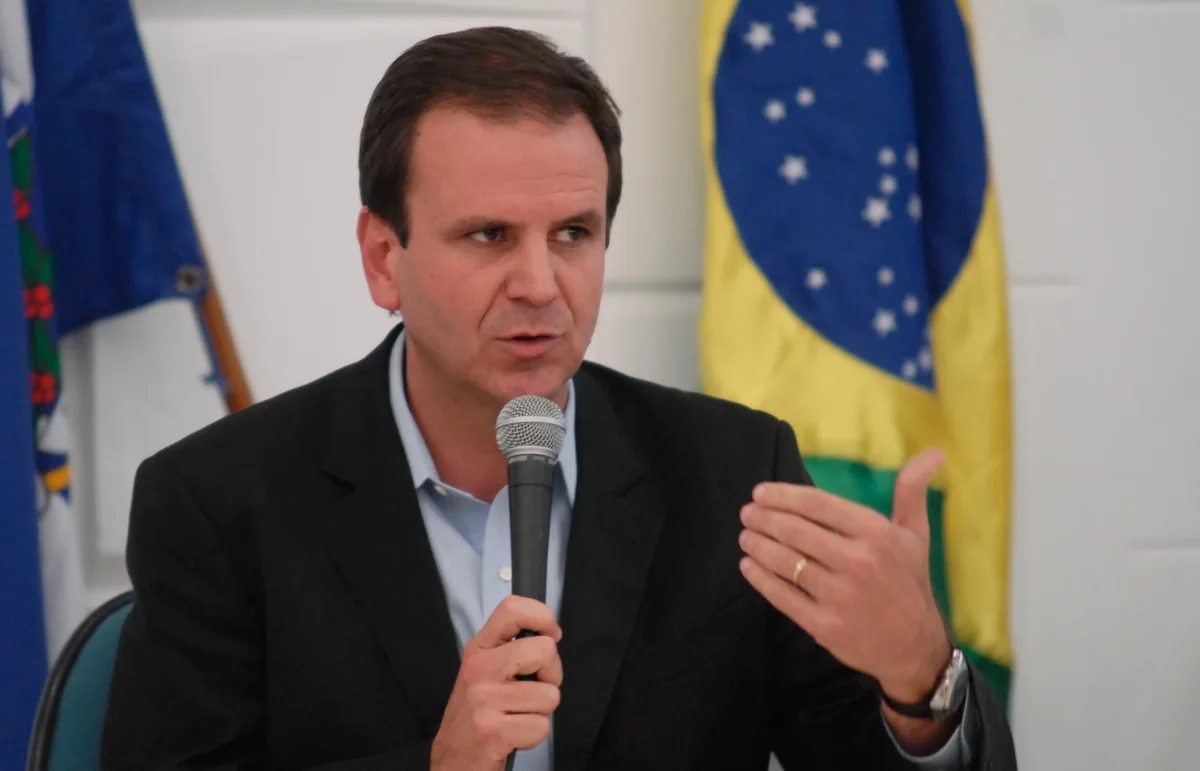 Douglas Ruas supera 50% e deve ser declarado governador