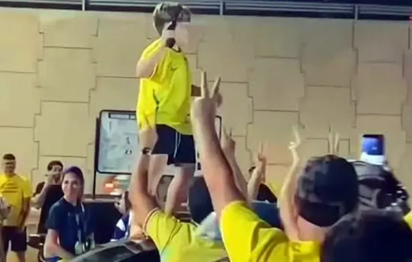 Flávio Bolsonaro: liberar armas pode abastecer facções