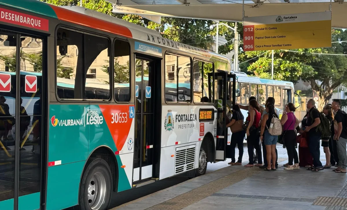 Fortaleza: passe livre universal no transporte coletivo no dia da votação