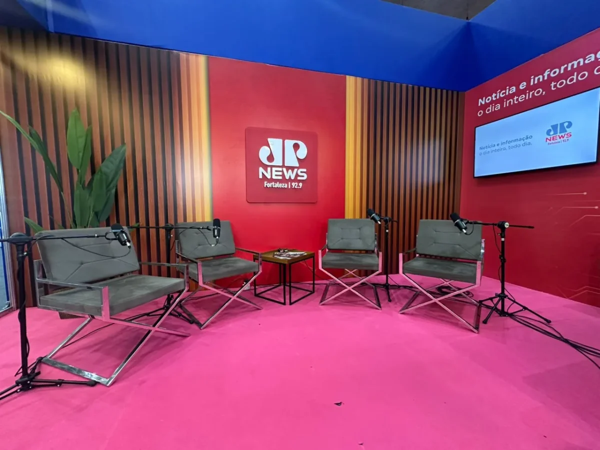 Grupo Cidade de Comunicação monta estúdio no Siará Tech Summit