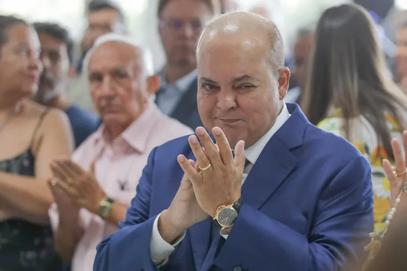 Ibaneis Rocha ligado pela PF à tentativa de compra do Banco Master