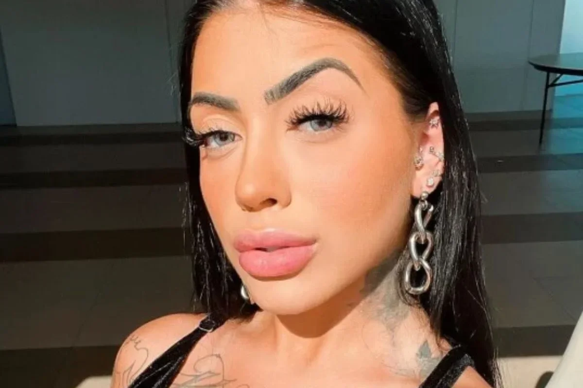 MC Mirella: show é cancelado após apoio a Flávio Bolsonaro