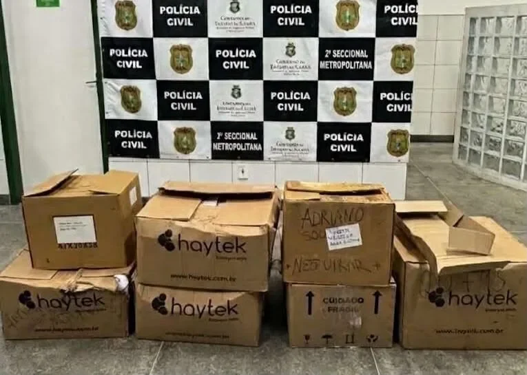 Polícia Civil recupera R$ 100 mil em lentes escondidas em Maracanaú