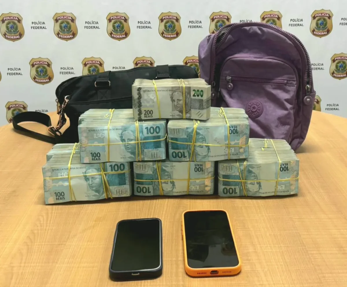 Polícia Federal apreende R$ 600 mil em Itapipoca e prende duas pessoas