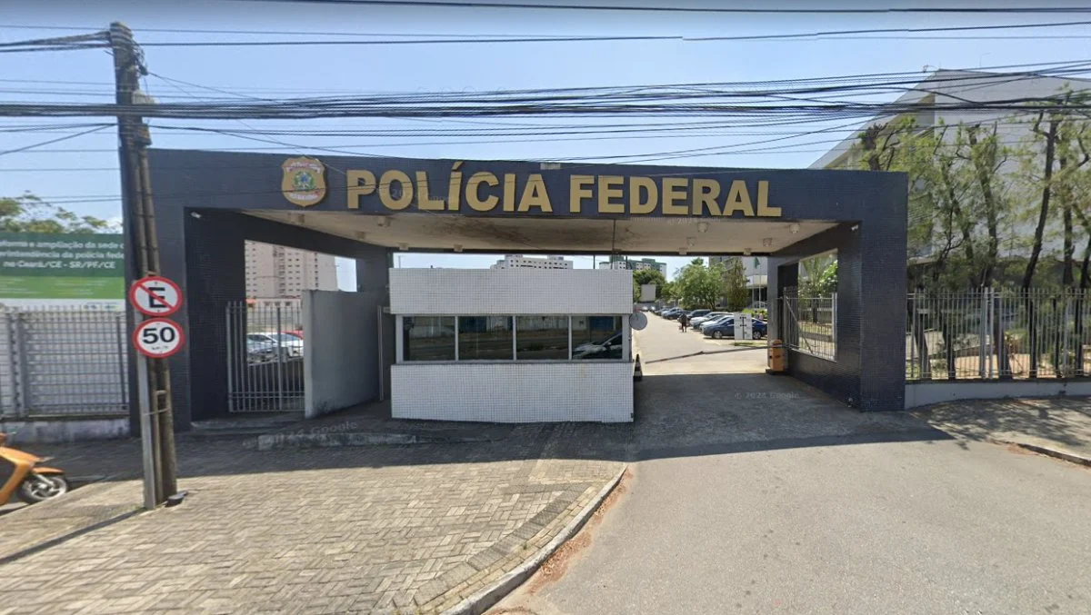 Polícia Federal cumpre 14 mandados e mira candidato a deputado no Ceará