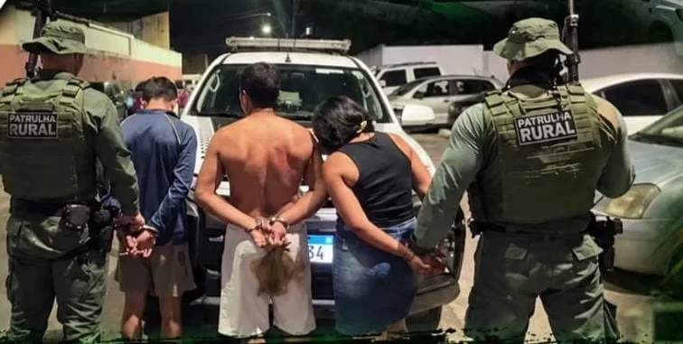 Polícia Militar apreende 40 kg de drogas e prende dois em Caucaia