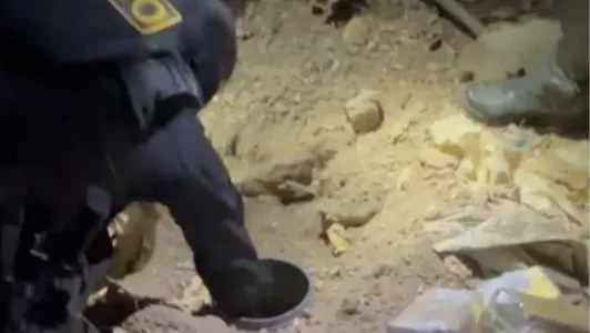 Polícia Militar do Ceará encontra 13,8 kg de drogas enterrados em Iguatu