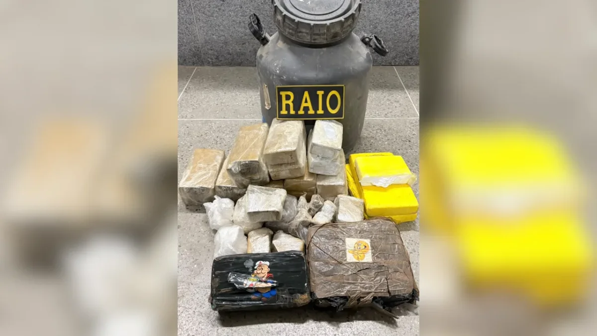 Raio apreende quase 14 quilos de drogas enterradas em Iguatu