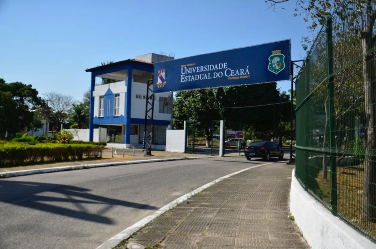 Rede Ipês oferece 80 bolsas de R$700 para universitários do Ceará