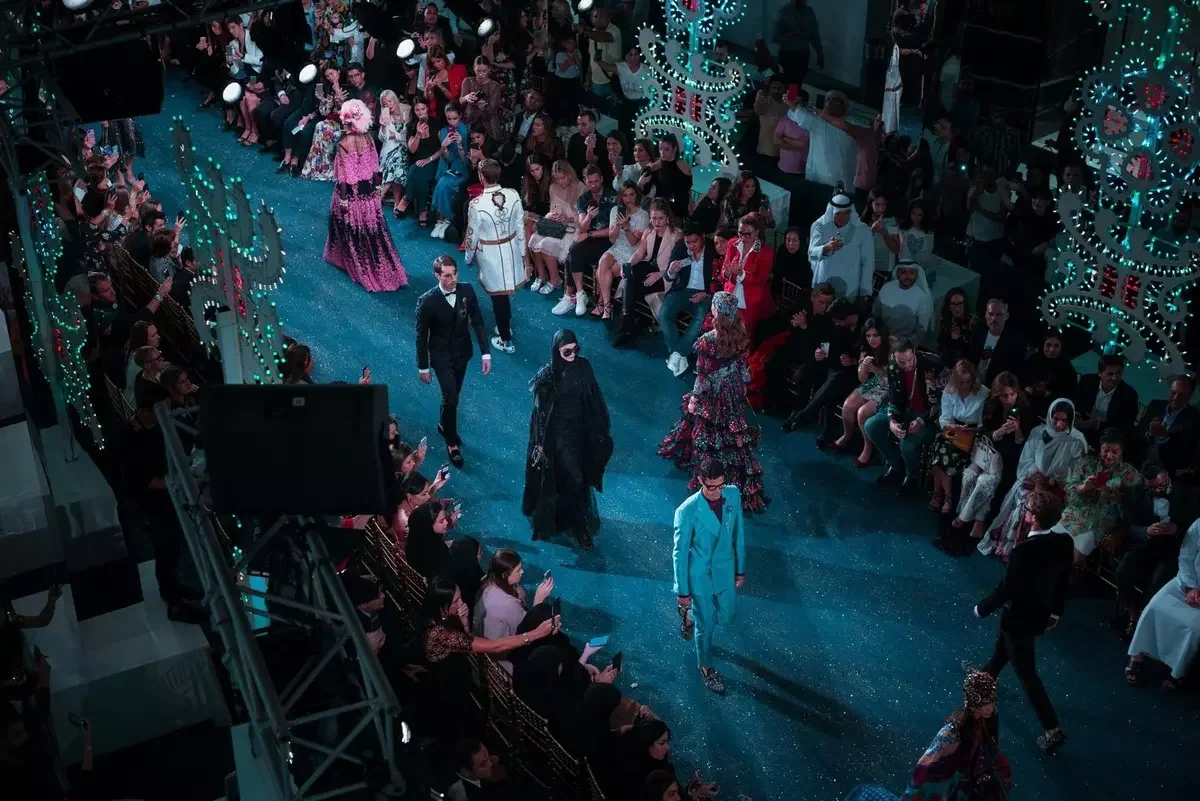 SPFW: arroz e feijão na dieta e o mito da barriga definida