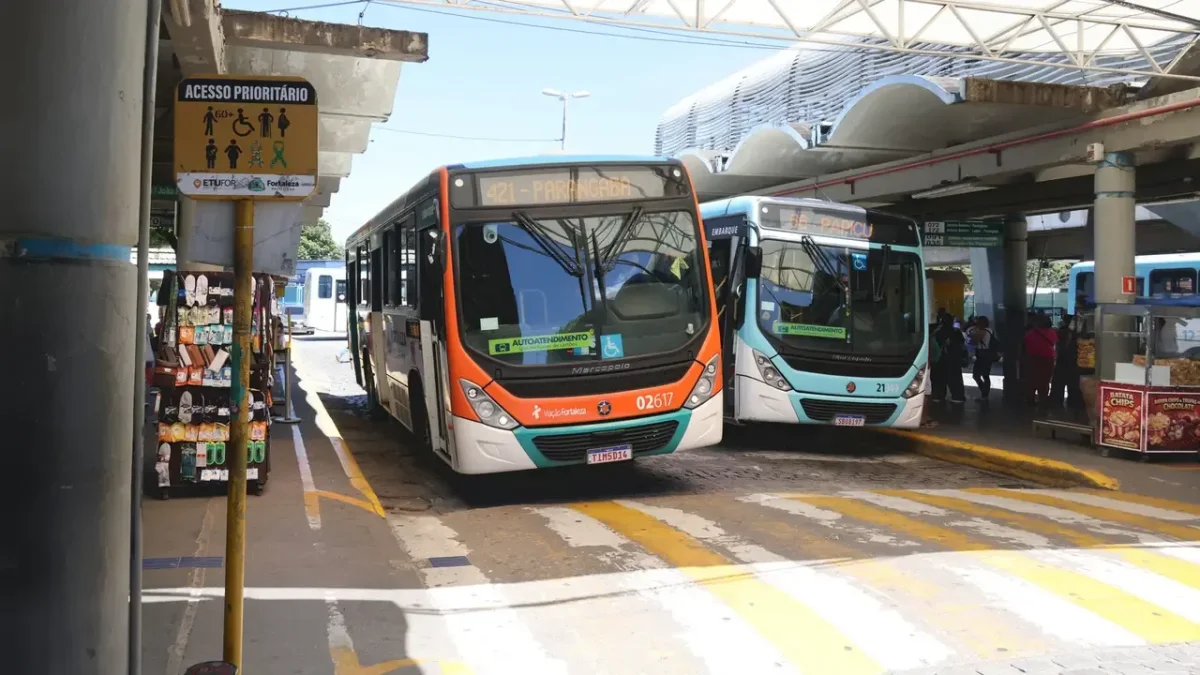Terminais de ônibus de Fortaleza recebem concessão de R$ 597,2 milhões