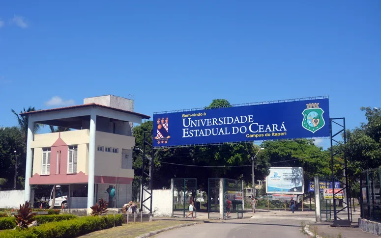 Uece: 47,3 mil inscritos disputam 2.812 vagas no vestibular